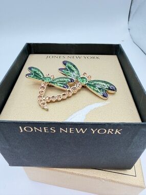 Jones New York Green Dragonfly Brooch New in Box